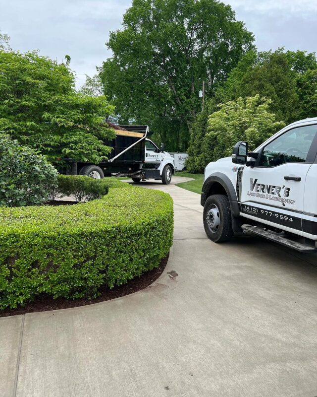 Landscapers in Upper Saint Clair